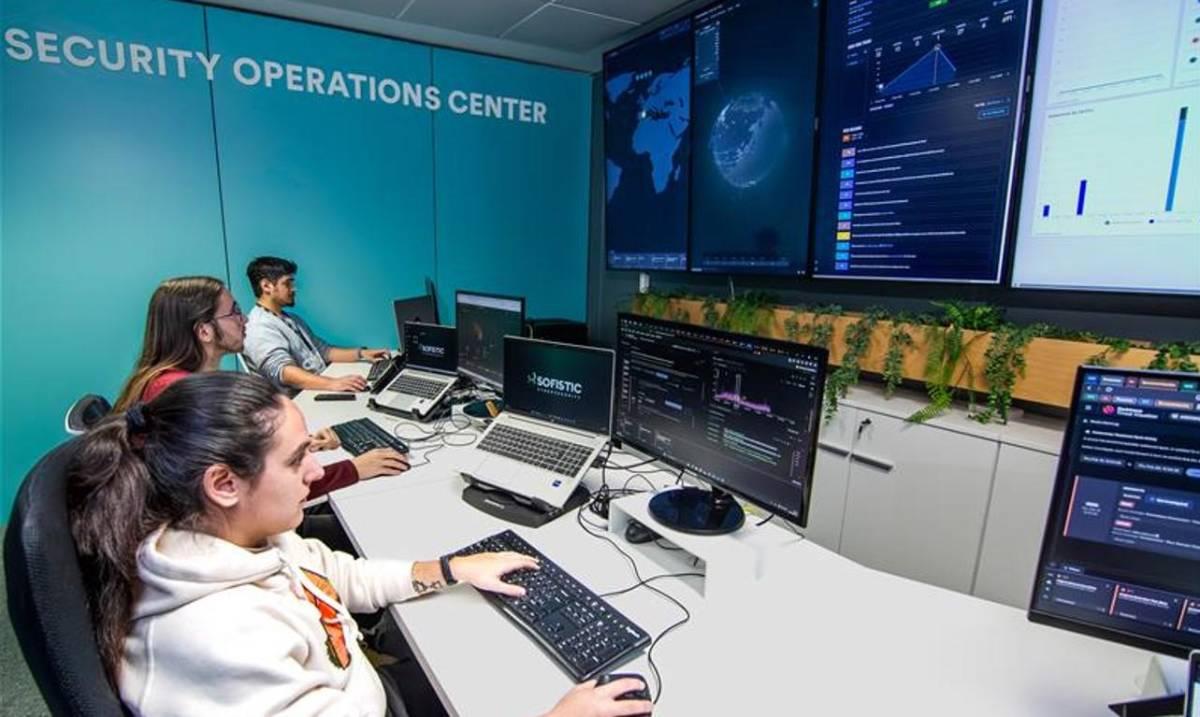 Compliance Managers - ISO 27001 Auditors now prioritize operational effectiveness over mere implementation. 